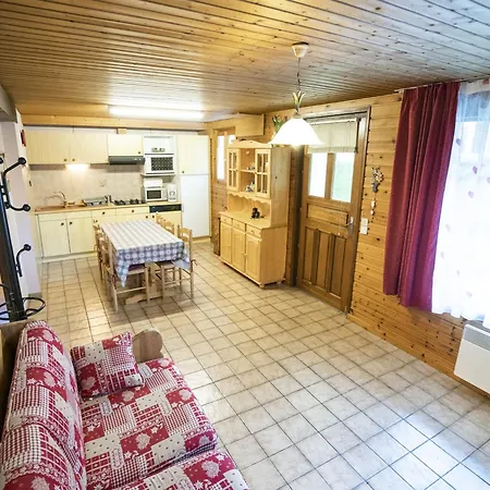 3 Pièces, 2 Chambres, Terrasse Privée, Parking - Fr-1-676-147 Châtel