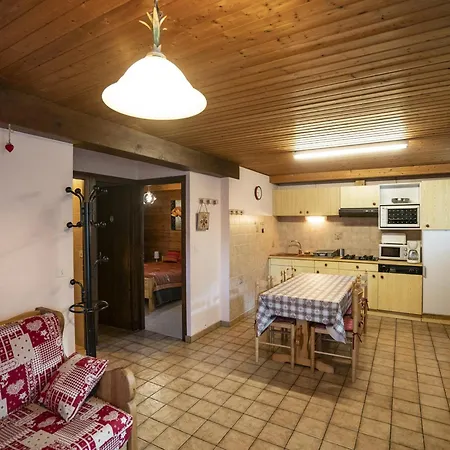 3 Pièces, 2 Chambres, Terrasse Privée, Parking - Fr-1-676-147 *